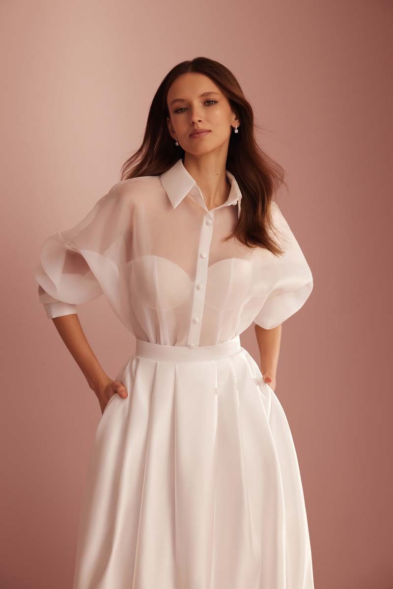 Abito da sposa Ariamo modello L408 con camicia in organza e gonna in mikado